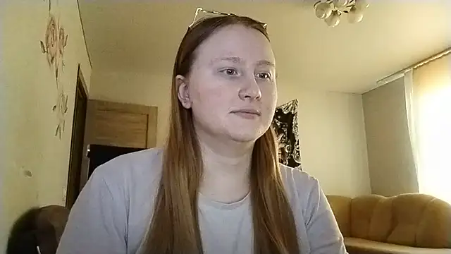 Snapshot of AnikaLipps chatting on May 7, 2026, 1:38 pm AnikaLipps online show from May 7, 2026, 1:38 pm