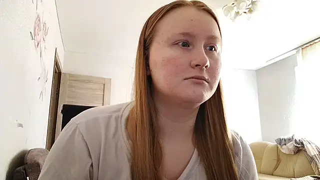Snapshot of AnikaLipps chatting on June 8, 2026, 4:40 pm AnikaLipps online show from June 8, 2026, 4:40 pm