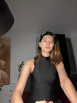 KiraVixenSweet online show from March 6, 2026, 9:44 pm