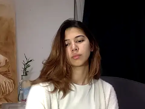 KiraVixenSweet online show from March 8, 2026, 2:48 am