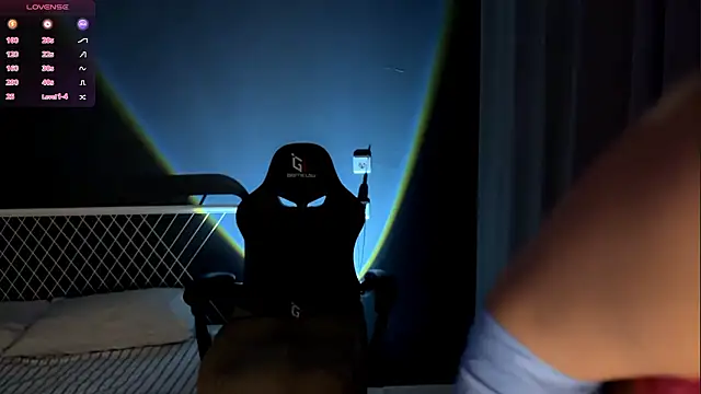 Snapshot of Miabby3 chatting on March 20, 2026, 5:51 pm Miabby3 online show from March 20, 2026, 5:51 pm