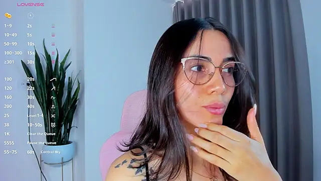 Snapshot of sara_ospina22 chatting on July 22, 2026, 7:27 pm sara ospina22 online show from July 22, 2026, 7:27 pm