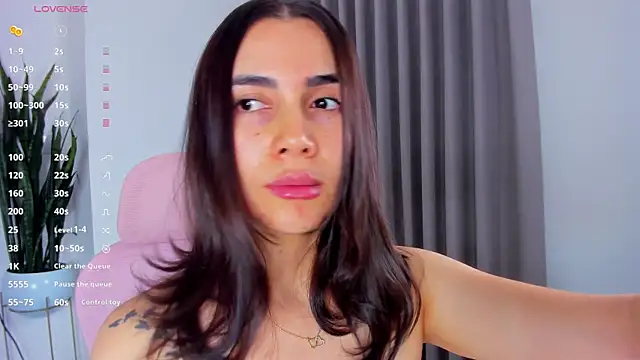 Snapshot of sara_ospina22 chatting on July 23, 2026, 7:34 pm sara ospina22 online show from July 23, 2026, 7:34 pm