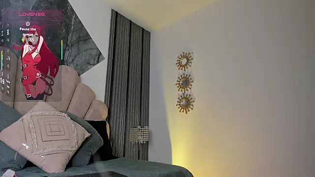 LunaVelour13 online show from March 19, 2026, 3:43 am