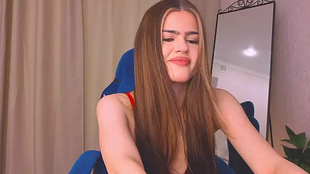 404CUTIE  online show from June 12, 2026, 7:29 am