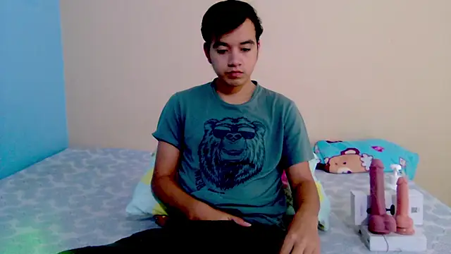 Snapshot of IronDante chatting on May 4, 2026, 12:12 pm IronDante online show from May 4, 2026, 12:12 pm