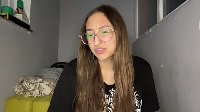 YettaUrive online show from March 17, 2026, 5:16 pm