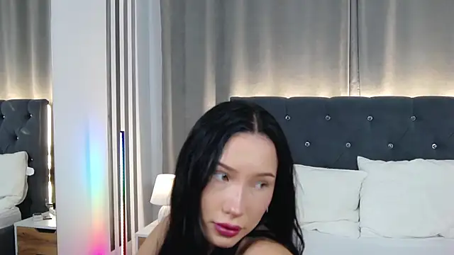 Snapshot of VikkyVonn chatting on July 10, 2026, 11:02 am VikkyVonn online show from July 10, 2026, 11:02 am