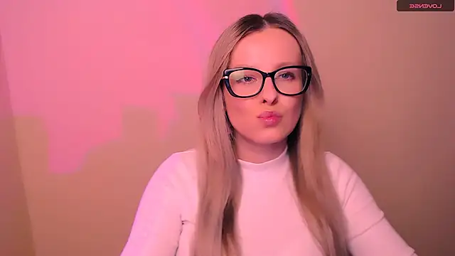 AnnePeach online show from February 27, 2026, 5:46 pm