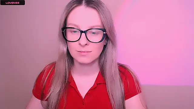 AnnePeach online show from April 29, 2026, 4:22 pm