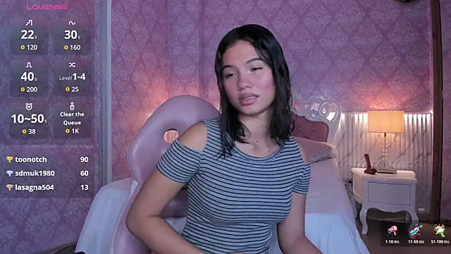 babysophie18  online show from March 5, 2026, 12:23 pm