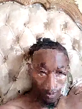 Snapshot of InstinctWorkout chatting on March 27, 2026, 8:09 am InstinctWorkout online show from March 27, 2026, 8:09 am