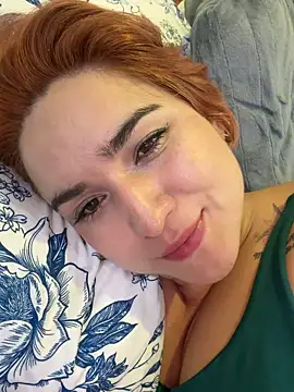 Snapshot of violet-grey chatting on June 8, 2026, 11:16 pm violet-grey online show from June 8, 2026, 11:16 pm