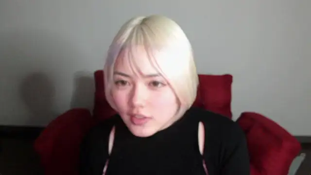 uru luv000 online show from February 19, 2026, 8:21 am