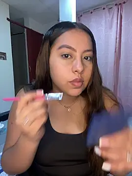 Emiily joee  online show from June 26, 2026, 3:22 am