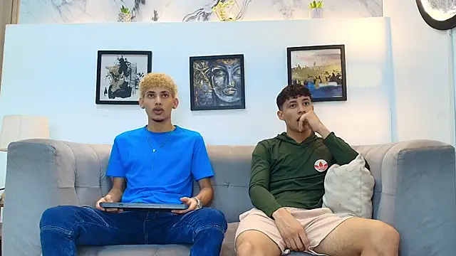 Snapshot of YOUNG_BOYS_HELL chatting on May 28, 2026, 1:36 am YOUNG BOYS HELL online show from May 28, 2026, 1:36 am
