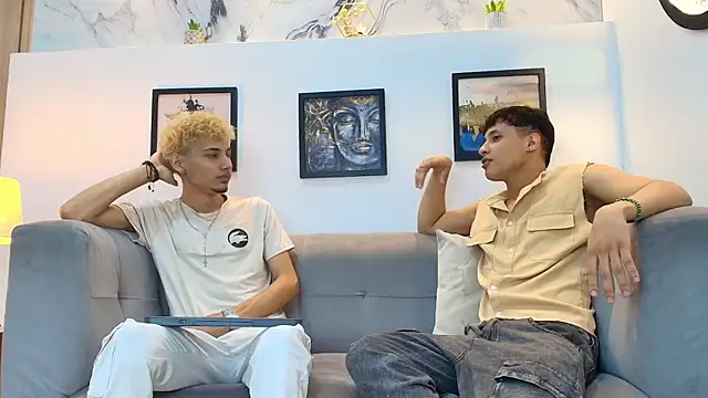 Snapshot of YOUNG_BOYS_HELL chatting on May 29, 2026, 1:36 am YOUNG BOYS HELL online show from May 29, 2026, 1:36 am