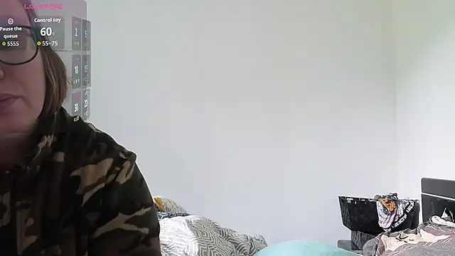 LittleMistys online show from March 7, 2026, 3:53 pm