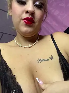 jimenadelaoz online show from March 9, 2026, 7:23 am