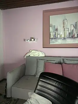 Daniela Pink online show from March 18, 2026, 1:03 pm