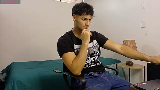 Kael Switch online show from February 19, 2026, 9:11 pm