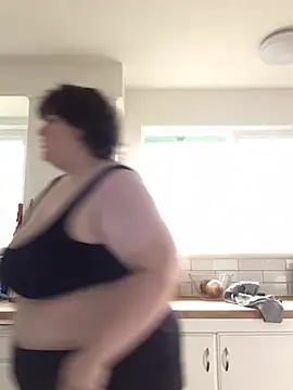 plushietoy online show from March 7, 2026, 5:54 pm