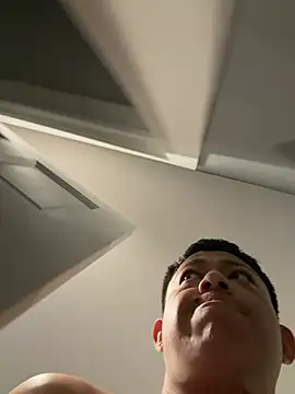 Snapshot of Jhon_jairo420zzzz chatting on July 7, 2026, 1:37 pm Jhon jairo420zzzz online show from July 7, 2026, 1:37 pm