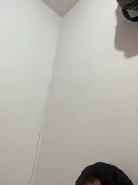 Snapshot of Miguel_960 chatting on March 8, 2026, 9:18 pm Miguel 960 online show from March 8, 2026, 9:18 pm