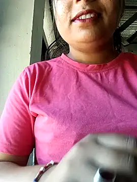 taniya0 online show from March 8, 2026, 6:28 am