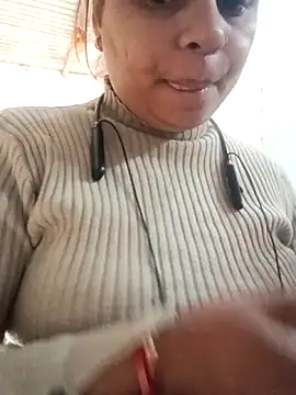 taniya0 online show from March 14, 2026, 2:17 am