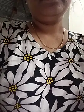 taniya0 online show from April 24, 2026, 12:46 am