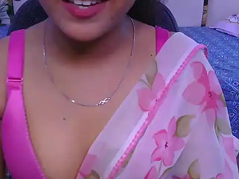Snapshot of its-taniya chatting on June 18, 2026, 3:18 am its-taniya online show from June 18, 2026, 3:18 am