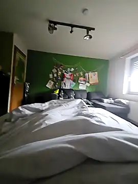 Gris-shadow online show from February 17, 2026, 11:18 am