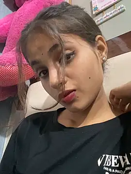 Snapshot of samayra1144 chatting on June 20, 2026, 7:27 pm samayra1144 online show from June 20, 2026, 7:27 pm