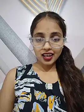 Snapshot of samayra1144 chatting on July 3, 2026, 9:05 am samayra1144 online show from July 3, 2026, 9:05 am
