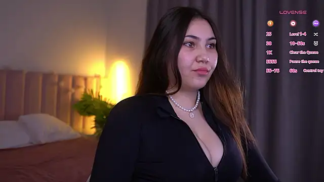 Snapshot of Lina_Loon chatting on March 7, 2026, 4:04 pm Lina Loon online show from March 7, 2026, 4:04 pm