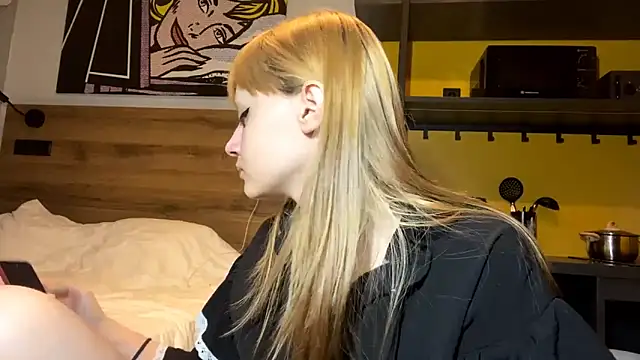 TriciaHartery online show from March 9, 2026, 8:13 pm