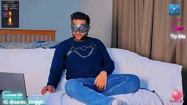 aarrav hotty online show from March 21, 2026, 7:50 pm