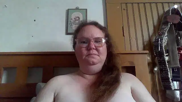 naughty queen1 online show from April 22, 2026, 7:26 pm