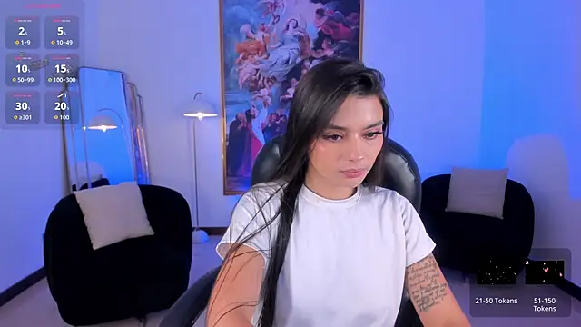Snapshot of JulietteMoreau chatting on July 10, 2026, 11:24 am JulietteMoreau online show from July 10, 2026, 11:24 am