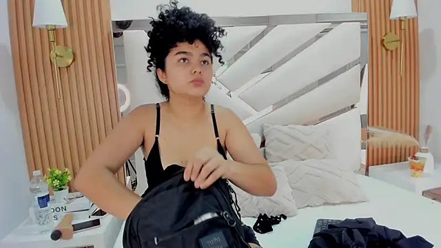  Curly Beauty online show from February 25, 2026, 2:27 pm