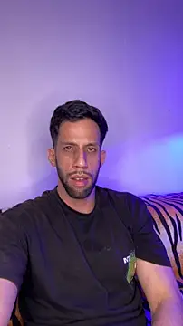 Snapshot of Karim_mansur chatting on May 23, 2026, 4:39 am Karim mansur online show from May 23, 2026, 4:39 am