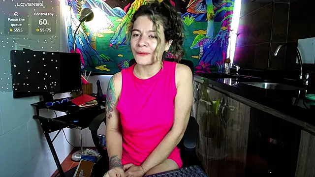 oriana thomson01 online show from April 27, 2026, 4:27 pm