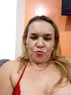 charlotte milf30 online show from April 24, 2026, 1:52 am