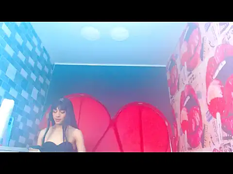 charlottxjuless online show from March 17, 2026, 2:31 pm