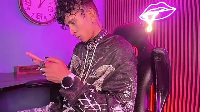 Maximoking26 online show from March 2, 2026, 3:52 am