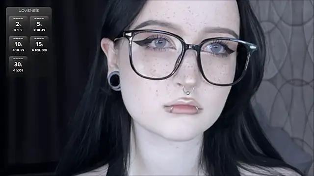 Snapshot of SinSpirits chatting on March 7, 2026, 5:21 pm SinSpirits online show from March 7, 2026, 5:21 pm