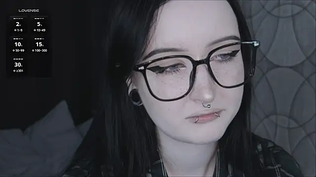 Snapshot of SinSpirits chatting on March 15, 2026, 9:32 pm SinSpirits online show from March 15, 2026, 9:32 pm