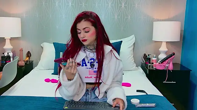 Snapshot of AntonellaEscudero chatting on July 30, 2026, 3:27 am AntonellaEscudero online show from July 30, 2026, 3:27 am