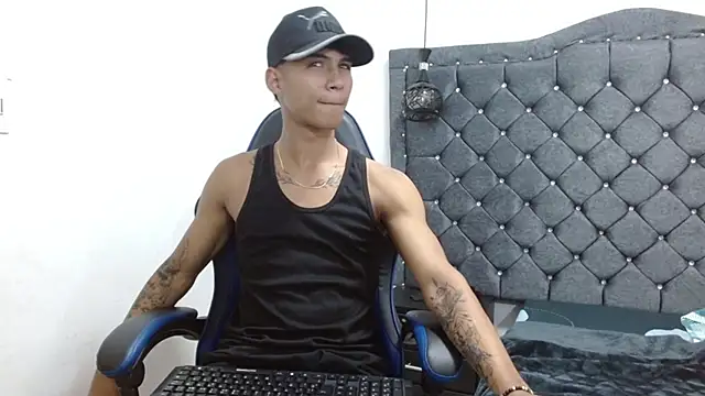 Snapshot of luka_big18 chatting on March 21, 2026, 2:27 am luka big18 online show from March 21, 2026, 2:27 am